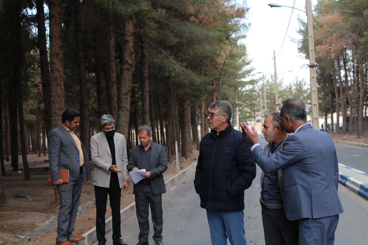 پیگیری مصوبات عمرانی و گردشگری روستای شوکت‌آباد