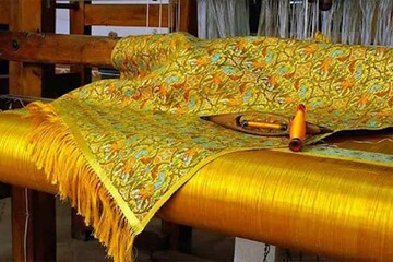 تعریف فرصت‌های جدید برای صنایع‌دستی با تولید بومی نخ‌های طلای ۲۴ عیار نانو