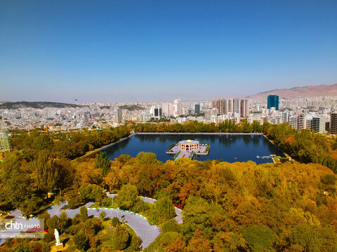 روز های آخر پاییز در تبریز