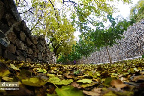 کلیسای سنت استپانوس جلفا در روزهای پاییزی