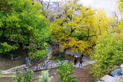 کلیسای سنت استپانوس جلفا در روزهای پاییزی