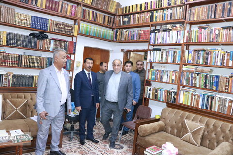 بازدید هیئت اعزامی استان ایلام از دفتر نماینده آیت‌الله سیستانی در استان واسط شهر النعمانیه