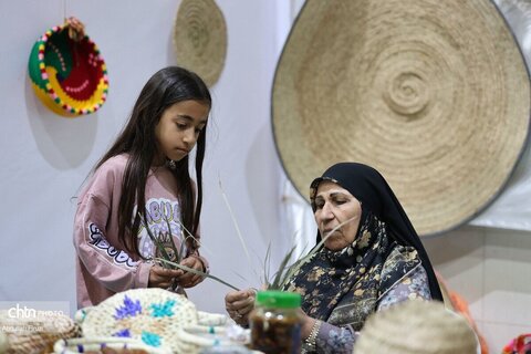 نمایشگاه صنایع دستی حصیری