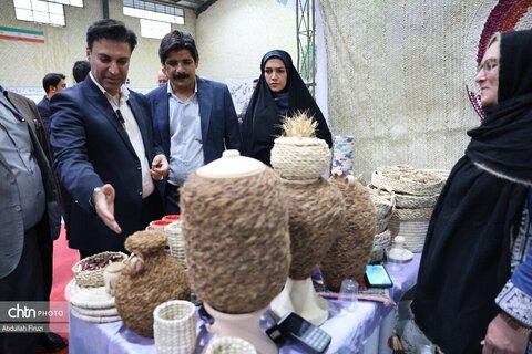 نمایشگاه صنایع دستی حصیری