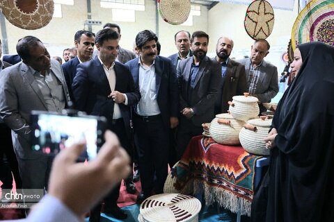 نمایشگاه صنایع دستی حصیری