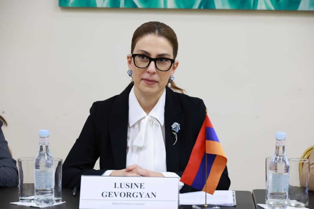 قدردانی ارمنستان از ایران برای حفاظت از میراث‌فرهنگی ارامنه ایران/ تأکید بر توسعه همکاری‌های گردشگری و حفظ کلیساهای تاریخی کشور