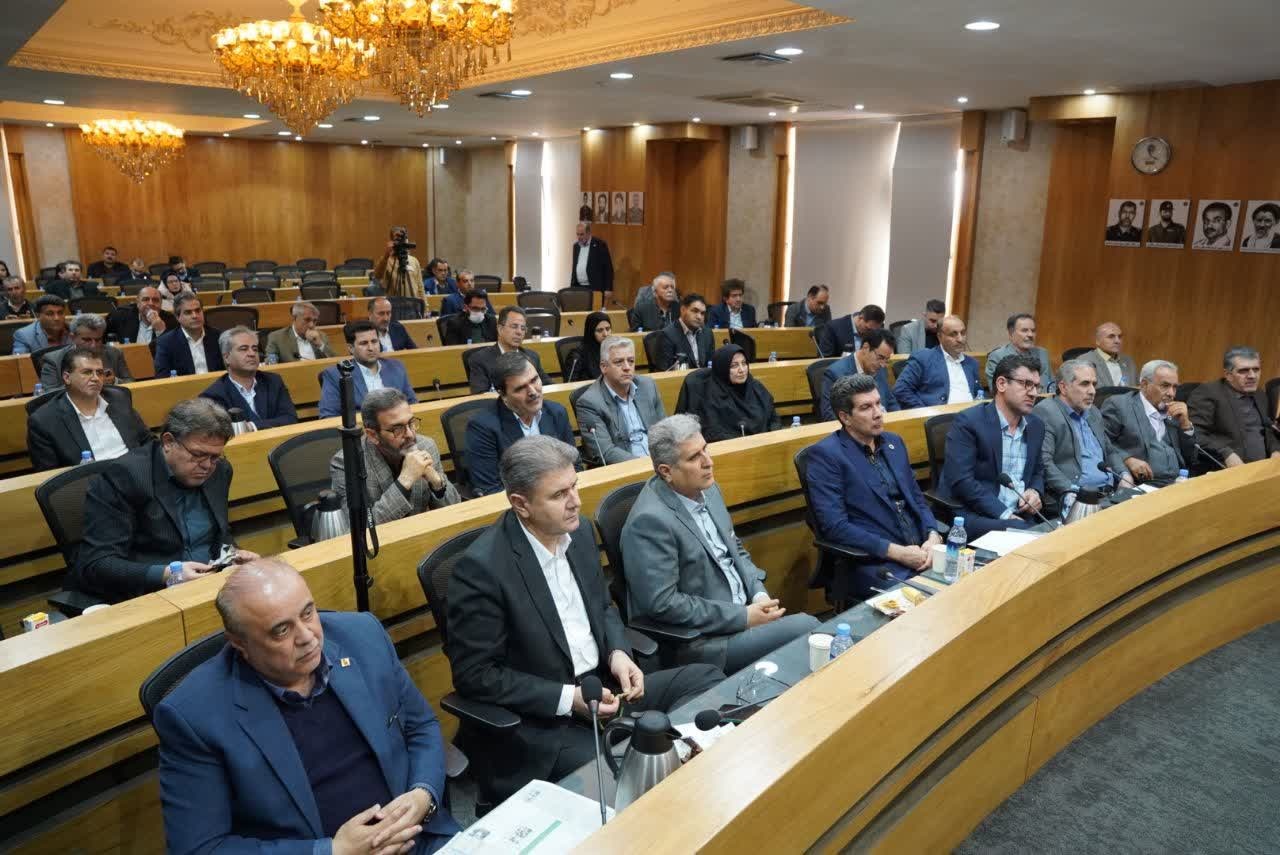 استاندار: قزوین میتواند مقصد توریست درمانی شود