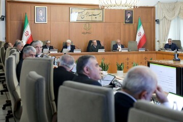 پزشکیان: نباید بی‌جهت برای مردم محدودیت ایجاد کرد/ ضرورت ارتقای مهارت‌های نیروی انسانی