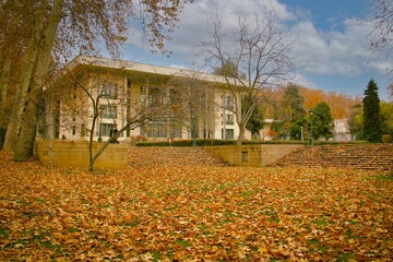 برگزاری سلسله نشست‌های تخصصی در مجموعه فرهنگی‌تاریخی نیاوران همزمان با هفته پژوهش