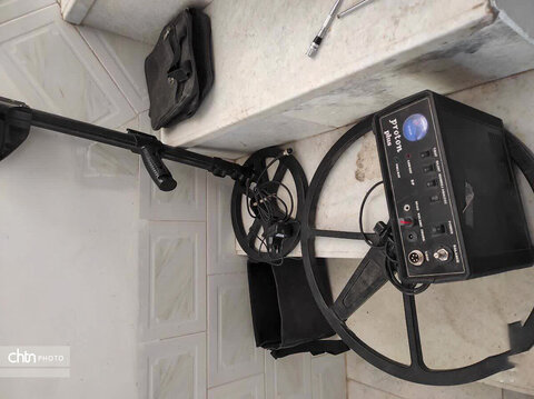 کشف و ضبط ۲ دستگاه فلزیاب در شهرستان شهربابک