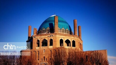 نشست مدیرکل پایگاه‌های ملی و جهانی وزارت میراث‌فرهنگی با معاون عمرانی استانداری زنجان