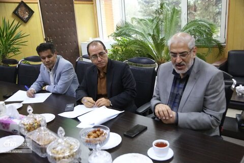 نشست مدیرکل پایگاه‌های ملی و جهانی وزارت میراث‌فرهنگی با معاون عمرانی استانداری زنجان