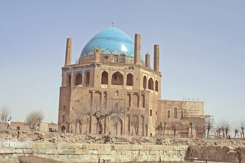 نشست مدیرکل پایگاه‌های ملی و جهانی وزارت میراث‌فرهنگی با معاون عمرانی استانداری زنجان