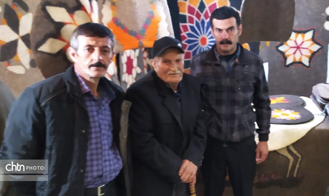 هنرمندان ۲۵ استان کشور تولیدات نمدی خود را در «جشنواره ملی نمد شهرکرد» به نمایش گذاشتند