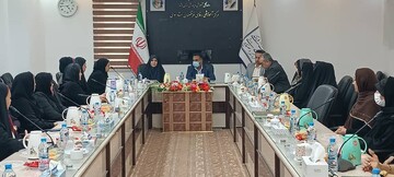 بررسی چالش‌های پیش‌روی بانوان صنعتگر و فعال گردشگری در بوشهر