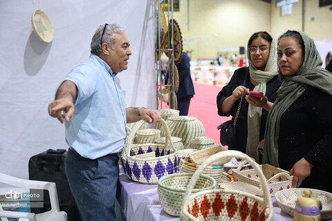 اولین نمایشگاه صنایع دستی حصیری وابسته به نخل جنوب کشور