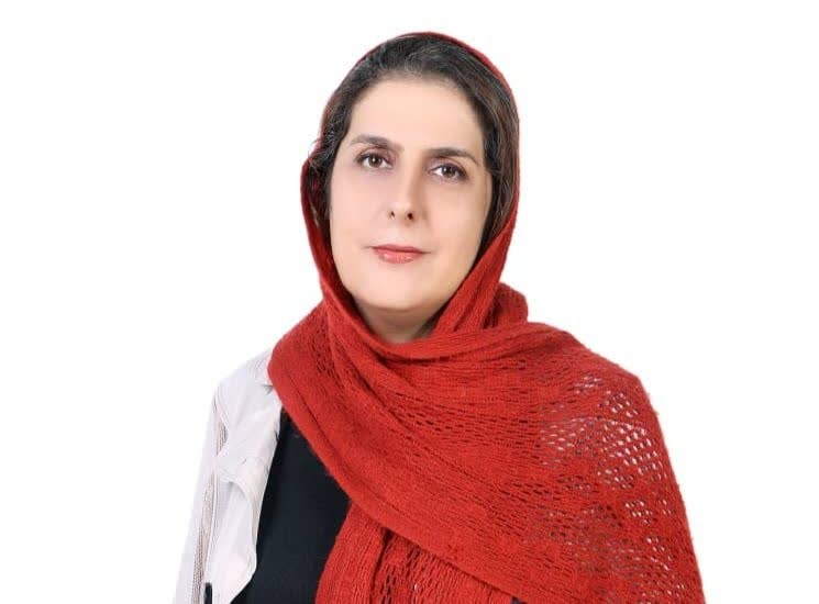 شب یلدا؛ فلسفه، آیین‌ها و معنای سرخ انار