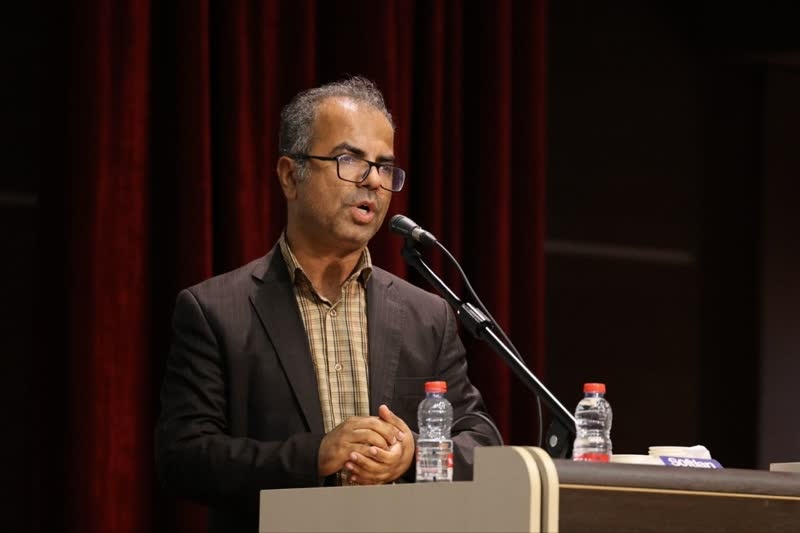 منشور حقوق بشر تقلیدی کودکانه از رساله‌الحقوق امام سجاد(ع) است