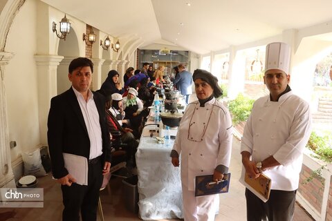 اختتامیه جشنواره ومسابقه طعم 5 افراد تاثیرگزار دارای  معلولیت در مشهد برگزارشد