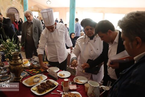 اختتامیه جشنواره ومسابقه طعم 5 افراد تاثیرگزار دارای  معلولیت در مشهد برگزارشد