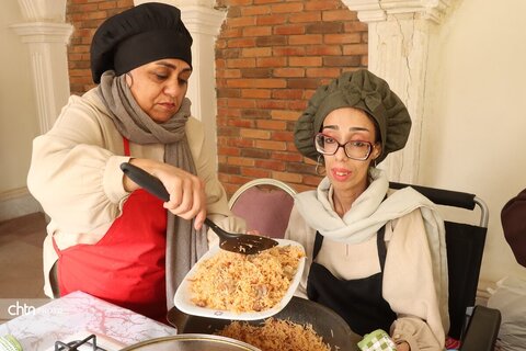 اختتامیه جشنواره ومسابقه طعم 5 افراد تاثیرگزار دارای  معلولیت در مشهد برگزارشد