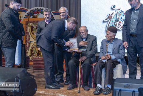 اختتامیه اولین جشنواره ملی نمد در شهرکرد