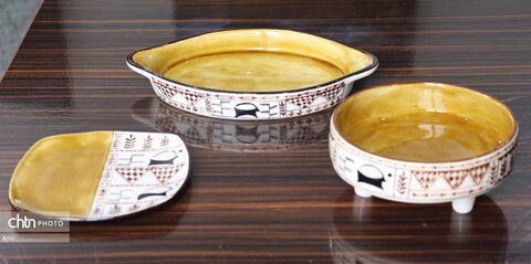 تعدادی از آثار  هنری از هنرمندان استان البرز برای دریافت  مهر اصالت