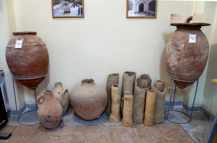 نگهداری ۲۰۵ اثر از دوره اشکانی تا معاصر در موزه اسدآباد