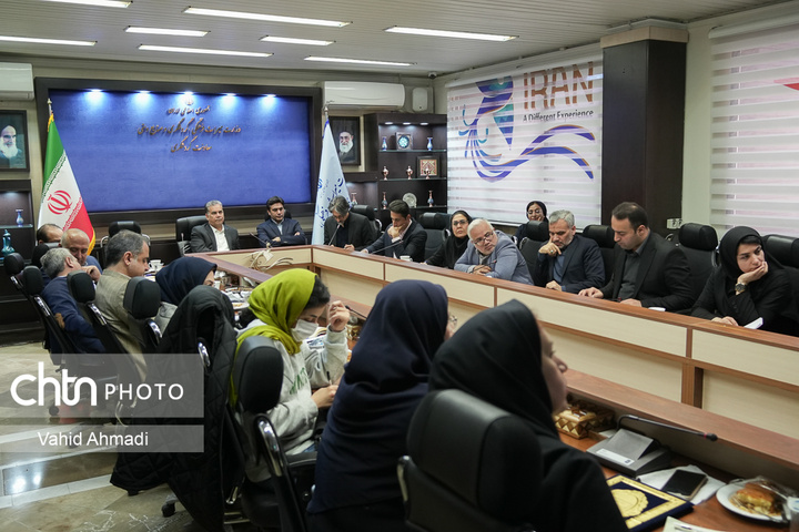 نشست کمیته ملی طبیعت گردی