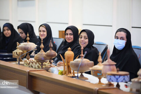 برگزاری آیین بزرگداشت روز زن در اداره کل میراث فرهنگی، گردشگری و ‌صنایع دستی خوزستان
