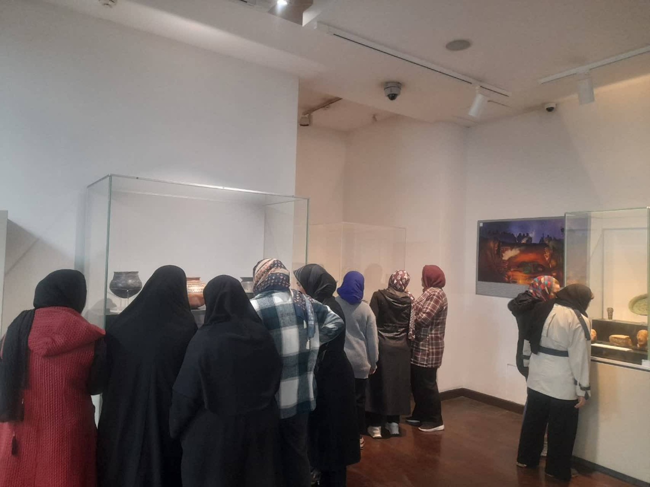 تور گردشگری بازدید از موزه ایران باستان ویژه بانوان قرچکی برگزار شد