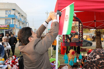 بازتاب نمایشگاه صنایع‌دستی و حضور هنرمندان ایلامی در شبکه تلویزیونی عراق