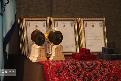 جشنواره بانوان هنرمند کار آفرین سرزمین خورشید در موزه بزرگ خراسان