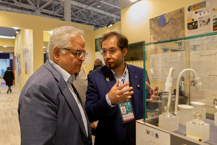 آلیاژ پژوهش محور سیلوادیم در غرفه پژوهشگاه در بیست و ششمین نمایشگاه بین‌المللی پژوهش، فناوری و فن‌بازار ۱۴۰۴ رونمایی شد