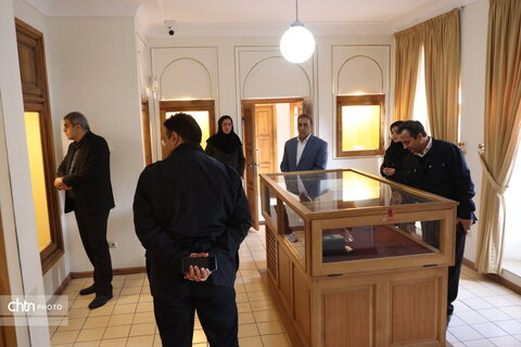 بازدید مدیرکل حوزه ریاست استندار آذربایجان شرقی از موزه سنجش در تبریز