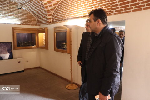 بازدید مدیرکل حوزه ریاست استندار آذربایجان شرقی از موزه سنجش در تبریز