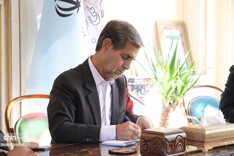 جلسه بررسی مشکلات بازار تاریخی سرپوشیده تبریز