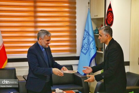 تقدیر از اعضای کمیته پژوهشی اداره‌کل برای کسب عنوان دستگاه برتر پژوهشی مازندران