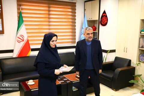 تقدیر از اعضای کمیته پژوهشی اداره‌کل برای کسب عنوان دستگاه برتر پژوهشی مازندران