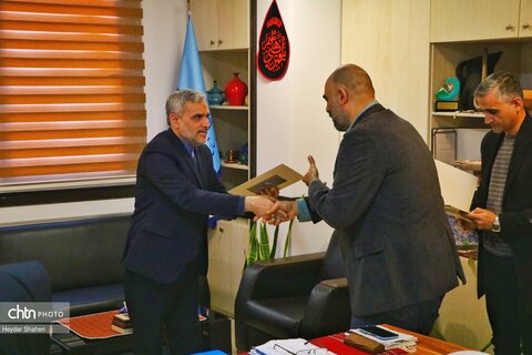 تقدیر از اعضای کمیته پژوهشی اداره‌کل برای کسب عنوان دستگاه برتر پژوهشی مازندران