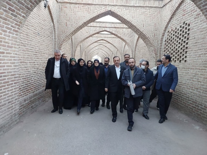 بازدید سخنگوی دولت از کاروانسرای جهانی سعدالسلطنه قزوین