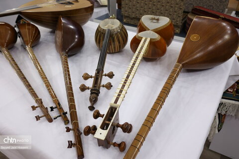 داوری هشتمین دوره مهر اصالت ملی صنایع دستی استان کردستان