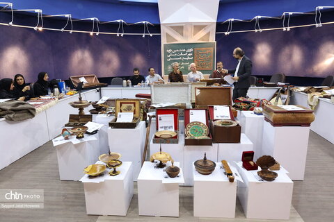 داوری هشتمین دوره مهر اصالت ملی صنایع دستی استان کردستان