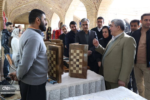 خانه کُرد سنندج میزبان نمایشگاه صنایع‌دستی ویژه شب چله شد