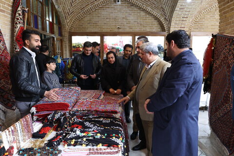 خانه کُرد سنندج میزبان نمایشگاه صنایع‌دستی ویژه شب چله شد