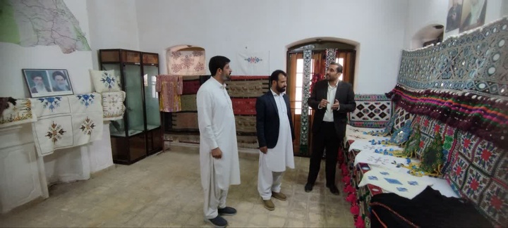 افتتاح نمایشگاه صنایع‌دستی در اداره میراث فرهنگی شهرستان میرجاوه 