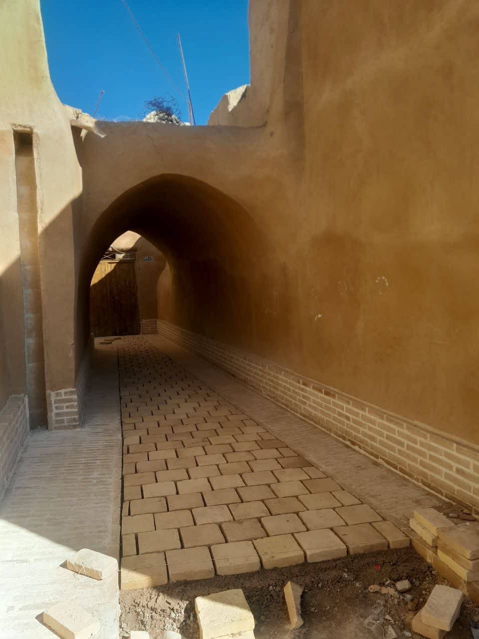 انجام عملیات مرمت در بافت تاریخی مروست