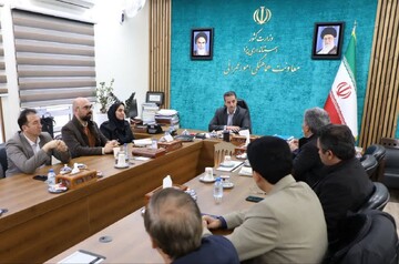 بررسی راهکارهای توسعه حمل‌ونقل هوایی و ریلی یزد