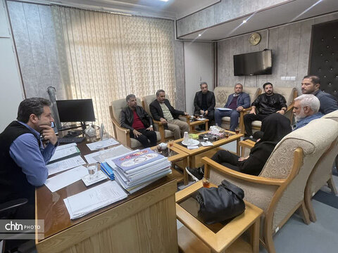 راهنمایان گردشگری در رونق گردشگری زیارت و معرفی اماکن تاریخی نقش دارند