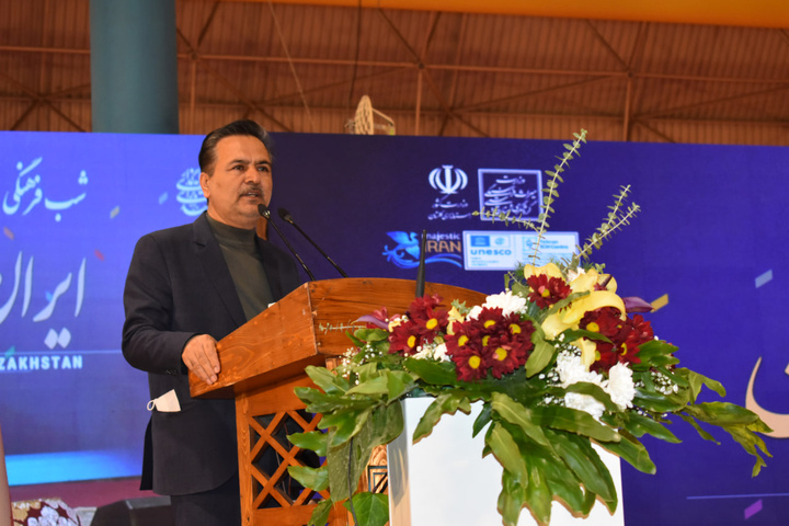 برگزاری شب‌های فرهنگی بیانگر پیوند عمیق و دوستانه ایران با همسایگان خود است